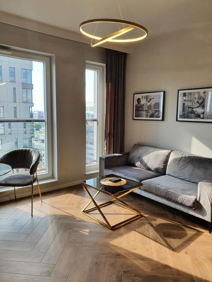 15 Pietro Sokolska 30 Towers Apartments - New- Lux- Parking- Sauna- Gym- And Good View From 15Th Floor Katowice Exterior photo